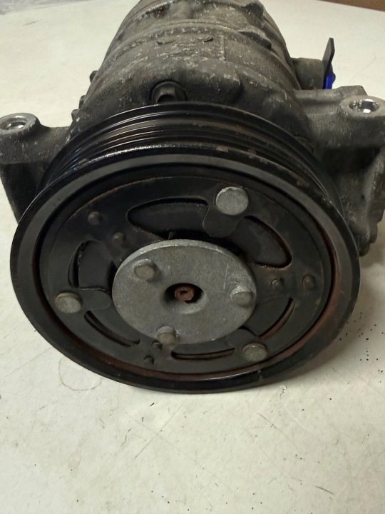 Компрессор кондиционера Audi A4 B8 8T0260805F, фото 6