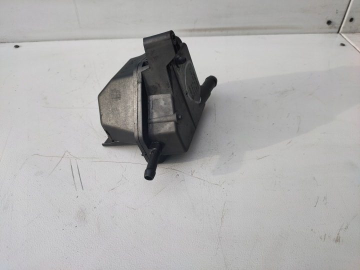 Бачок гидроусилителя AUDI TT 8N 1,8T 225 л.с., фото 1