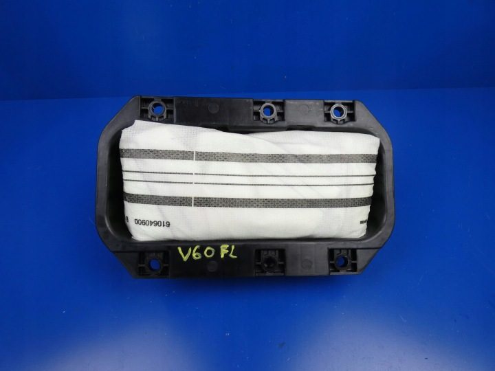 Подушка безопасности пассажира Volvo OE 30715602, фото 1