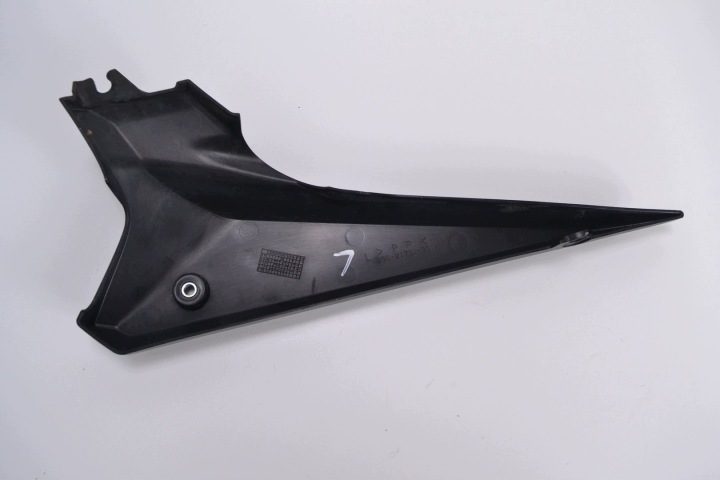 Вставка левая обтекатель YAMAHA XJ6 DIVERSION 09-17, фото 6