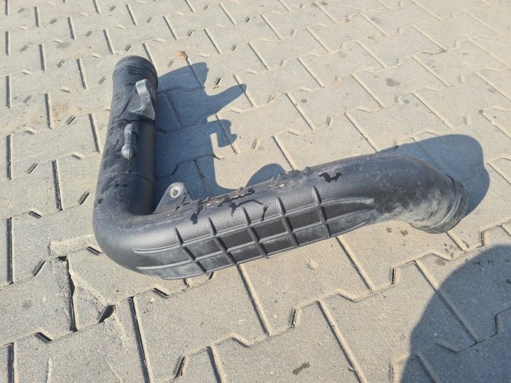 ПАТРУБОК ТРУБА СОЕДИНИТЕЛЬ ВОЗДУХА RENAULT MIDLUM DXI, фото 1