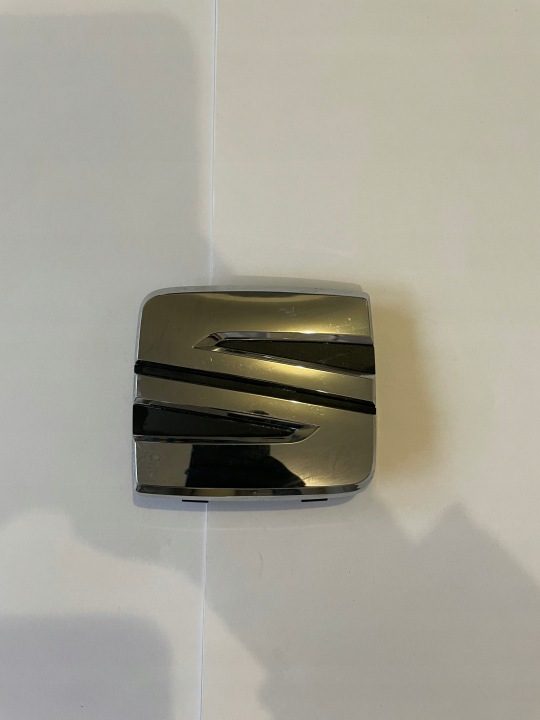 SEAT ЗНАЧОК ЭМБЛЕМА 6J9853679, фото 1