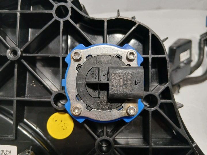 AUDI A4 B9 РЕСТАЙЛИНГ БАК ADBLUE 8W0131878BN 8W0131969K, фото 6