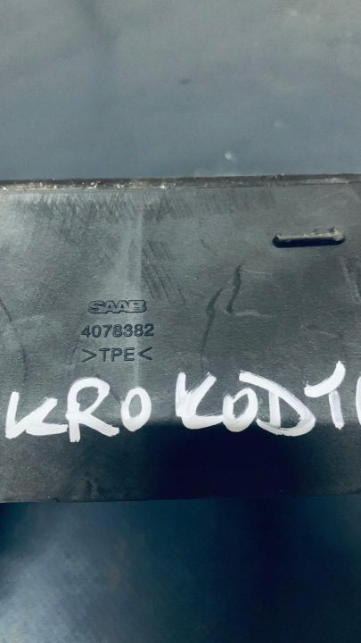 Saab 900 Krokodyl Harmonijka соединитель консоли 4078382, фото 2