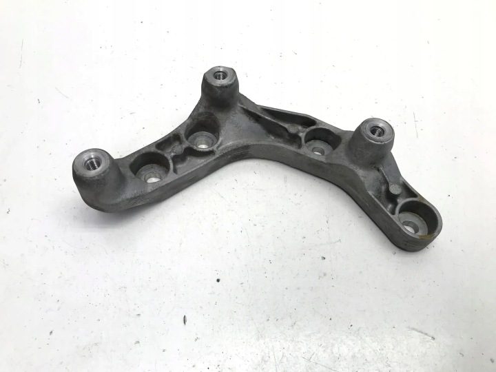 Mercedes-Benz OE A6420140600 кронштейн двигателя, фото 1