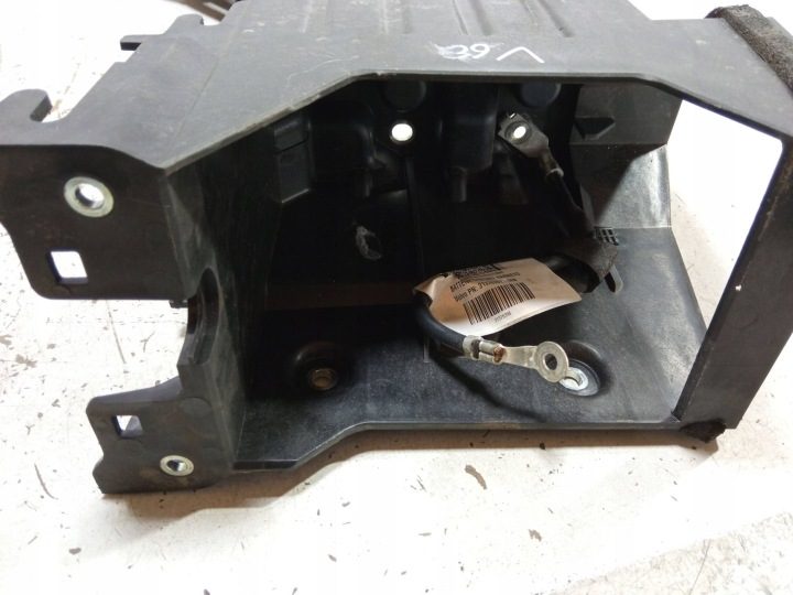 VOLVO V60 II Крышка Аккумулятора OE 32244071, фото 2