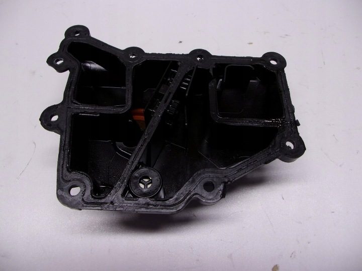 Сепаратор масла VW POLO 2G0 1,0MPI 04E103464AN, фото 1