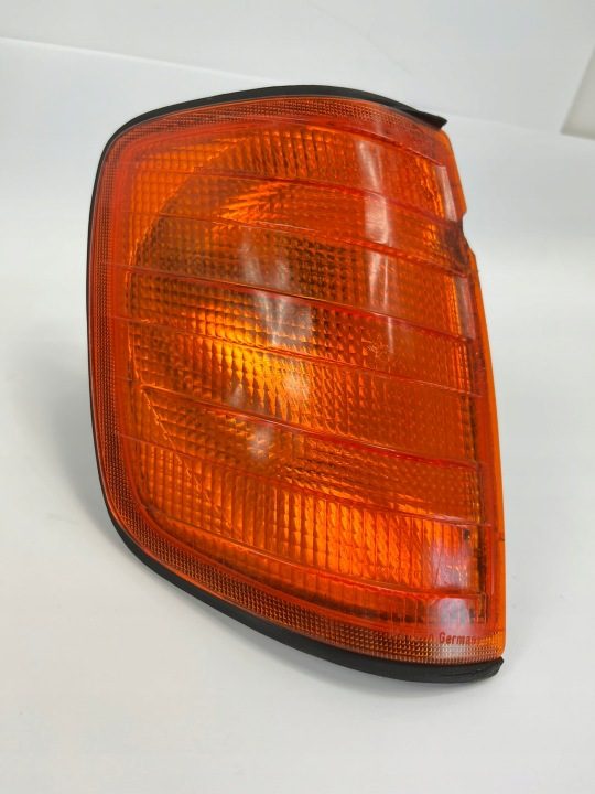 ПОВОРОТНИК ПРАВЫЙ ПЕРЕДНИЙ MERCEDES W124 HELLA ОРАНЖЕВЫЙ, фото 6