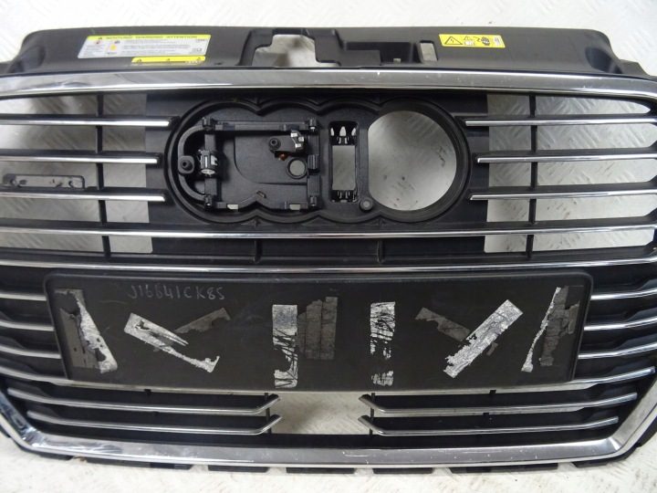 РЕШЕТКА РАДИАТОРА ПЕРЕДНЯЯ AUDI A3 8V E-TRON 8V4853651A, фото 4