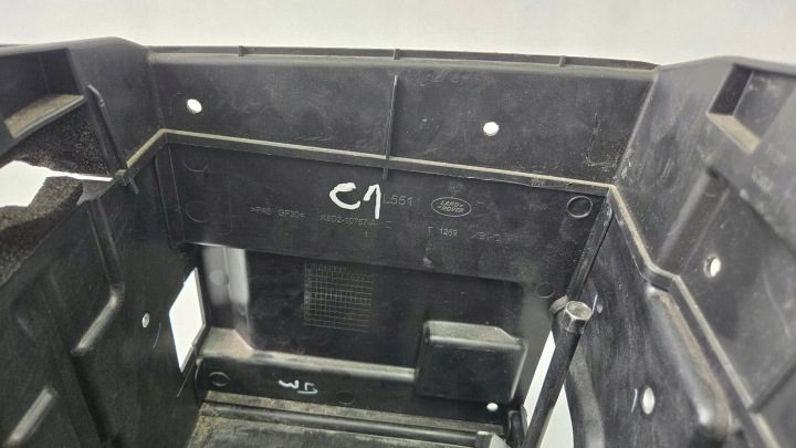 Range Rover Evoque L551 кожух аккумулятора, фото 4