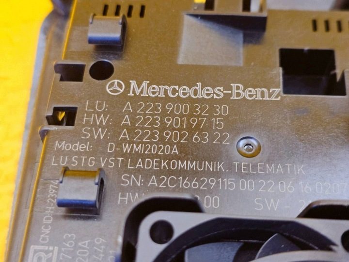 Mercedes-Benz S W223 беспроводная зарядка A2239003230. B, фото 8