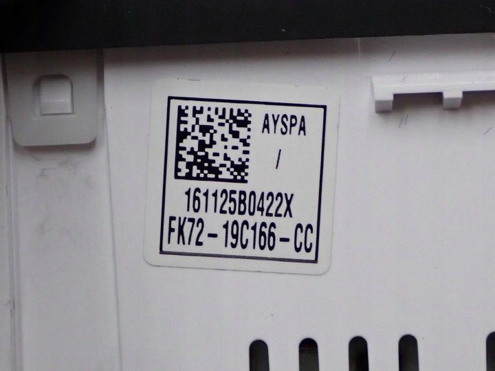 ГНЕЗДО ПОРТ USB AUX 12V ЕВРОПА FK72-19C166-CC RANGE ROVER EVOQUE L538 17 г., фото 4