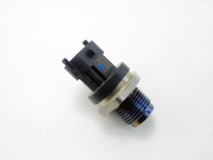 Датчик молдинга топлива 1.9 JTDm Alfa 159 GT 147 Croma Bravo 2 Stilo Astra h, фото 1