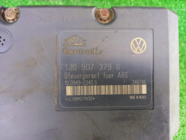 VW Golf IV Bora Skoda Octavia I Audi A3 8L блок управления насос ABS оригинал, фото 9