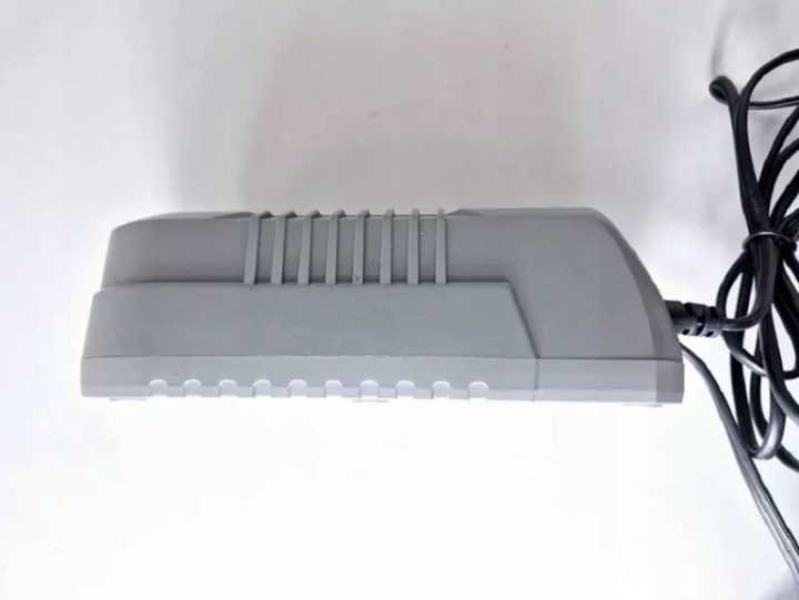 Зарядное устройство для аккумуляторов Auchan 12V 8A, фото 5
