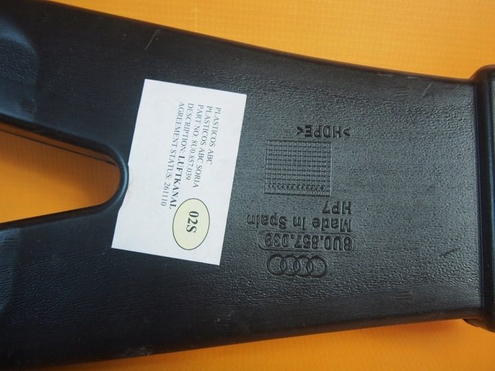 Audi Q3 8U Воздуховод Тоннеля 8u0857039, фото 2