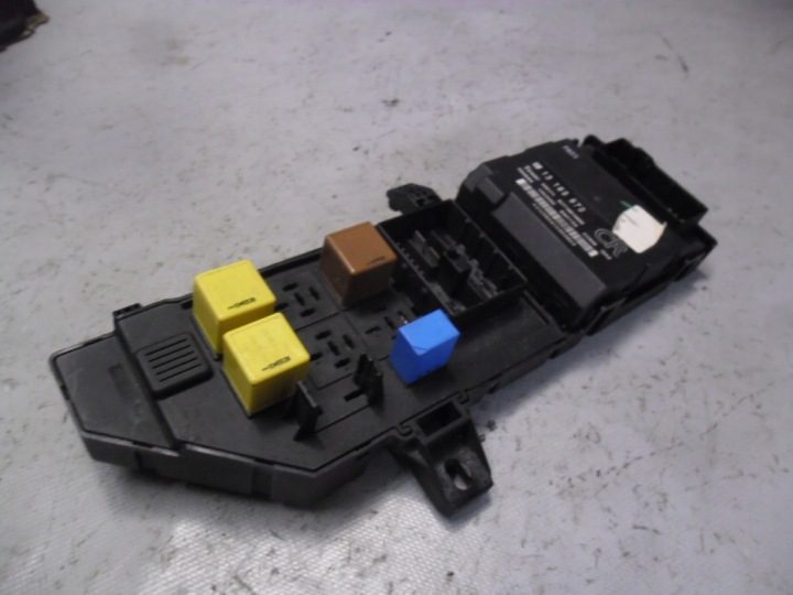 Блок предохранителей блок комфорта Opel Vectra C 13165970, фото 1