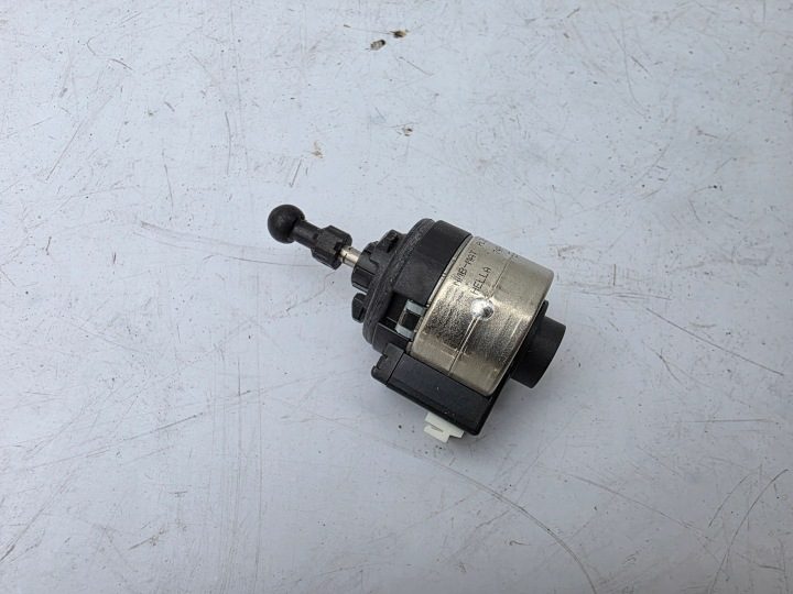 МОТОРЧИК КОРРЕКТОРА ФАРЫ AUDI A6 C7 A7 4G 748-621-01 AB 74862101AB, фото 1