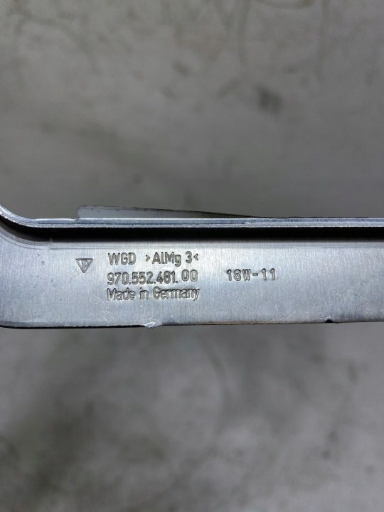 PORSCHE PANAMERA 970 КРОНШТЕЙН ПАНЕЛИ КРЕПЛЕНИЕ 97055248100, фото 3