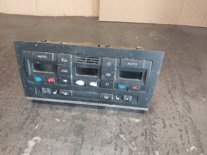 Блок управления климатом Audi A4 B6 8E 8H 8E0820043J, фото 1