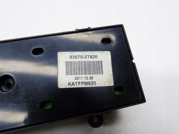 ПЕРЕКЛЮЧАТЕЛЬ ПАНЕЛЬ УПРАВЛЕНИЯ СТЕКЛОПОДЪЕМНИКАМИ KIA OPTIMA III 93570-2T920, фото 7