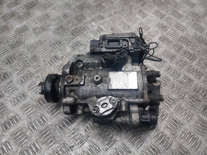 ТНВД поврежденный Opel Zafira A 2.0 DTI 55556383 0470504227, фото 1