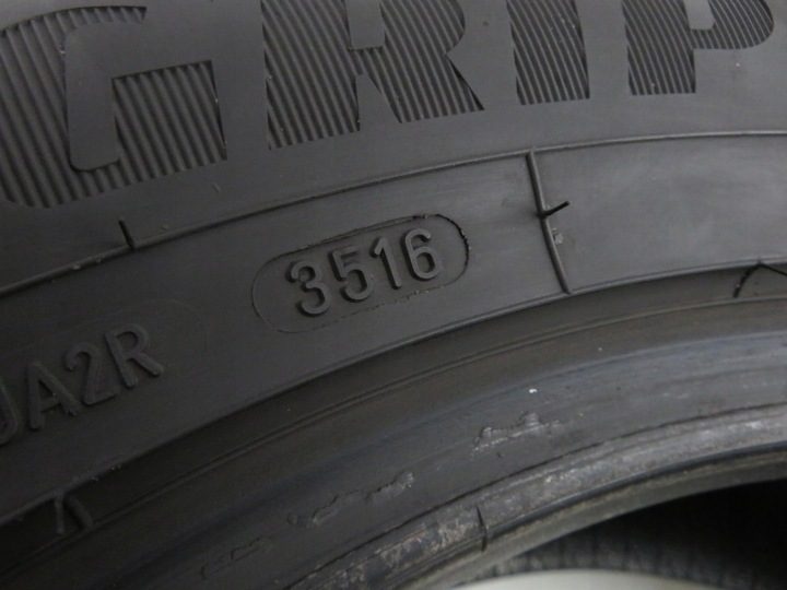 2× Шина летняя Goodyear EfficientGrip ВНЕДОРОЖНИК 225/60R18 100 H защита диска, фото 3