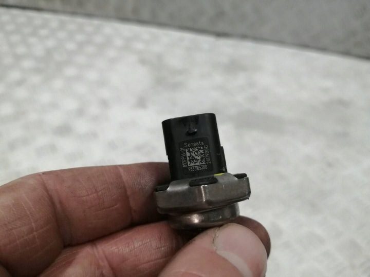 Citroen C3 IV 1,2 THP ДАТЧИК ТОПЛИВА 9833185380, фото 2