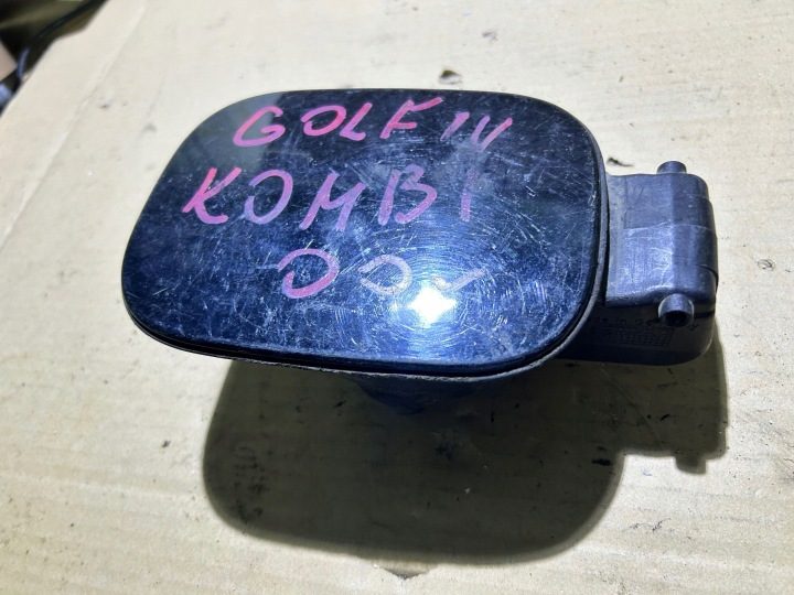 Golf IV универсал лючок горловины бензобака LB72 1J0809857C, фото 1