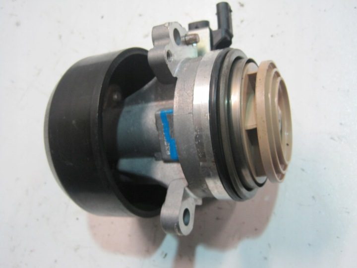 ПОМПА RANGE ROVER SPORT 3,0i J6P3-8501-AC, фото 1