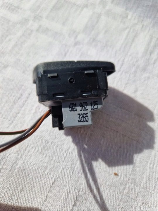 ПЕРЕКЛЮЧАТЕЛЬ ЦЕНТРАЛЬНОГО VW POLO 9N 02-08 6Q1962125, фото 2