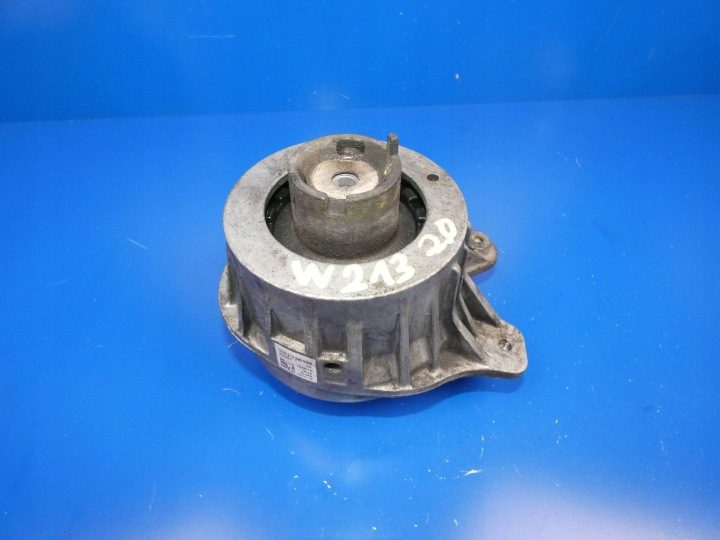 Mercedes-Benz OE А 213 240 0500 Опора двигателя, фото 1