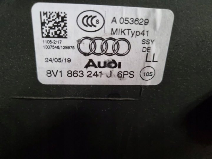 Audi A3 8v 8vf центральный тоннель подлокотник 8v1863241j, фото 8