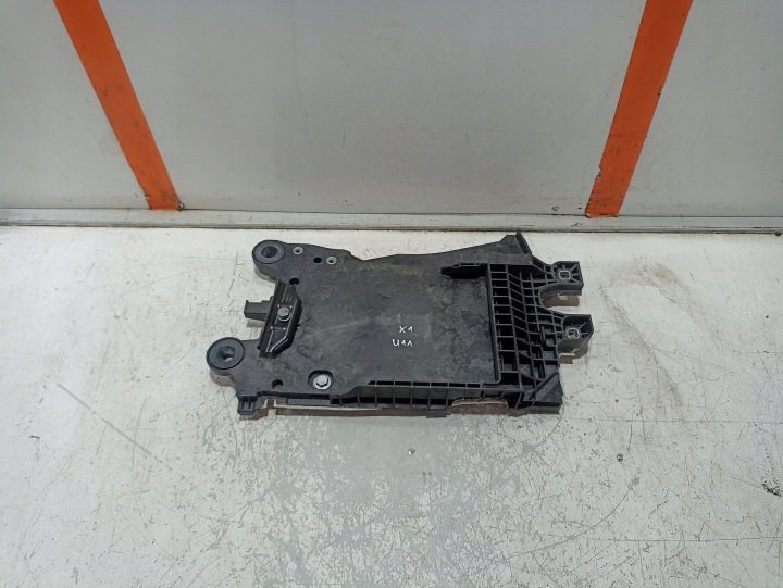 Крепление аккумулятора ОСНОВАНИЕ BMW X1 U11 X1 9855635, фото 1