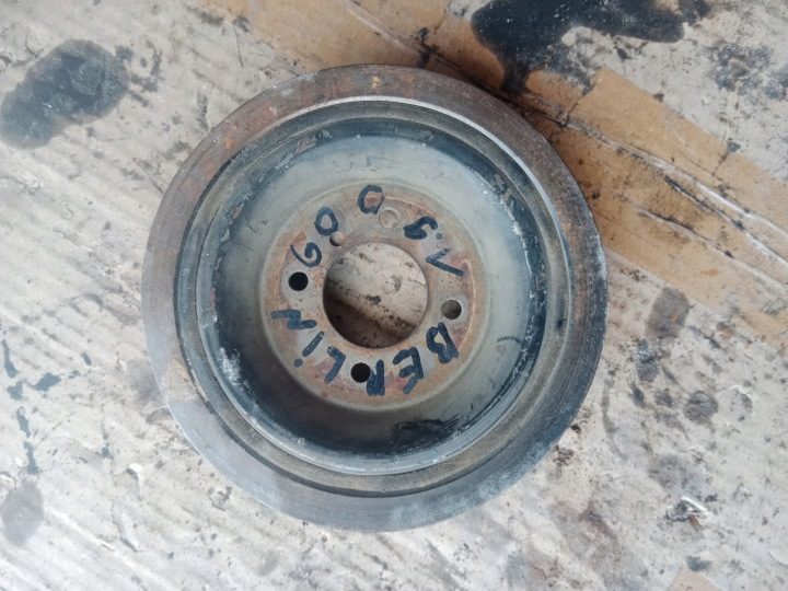 Шкив коленвала Citroen Peugeot PSA Fiat 1.9D 1.9 дизель 9637218980, фото 1