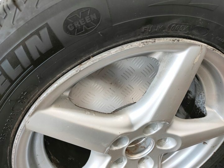 VOLVO FORD ЛИТЫЕ ДИСКИ КОЛЕСА ENZO KBA46593 16'' 5x108 ET43 195/65R16, фото 5