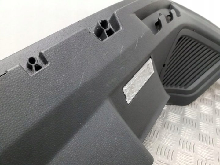 2012 Seat Ibiza IV (6J,6P) Крепление полки/шторки багажника 6J8867762B, фото 5