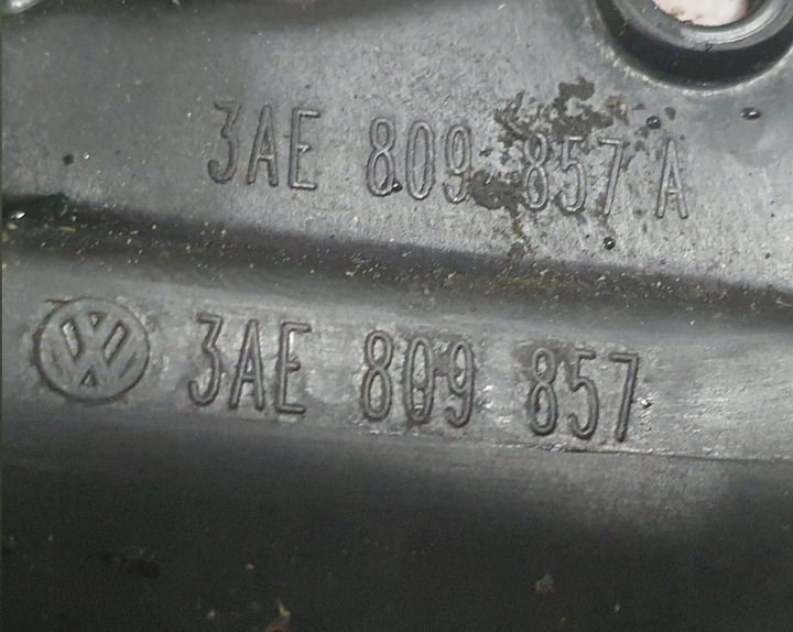 Volkswagen OE 3AE809857 лючок горловины бензобака, фото 4