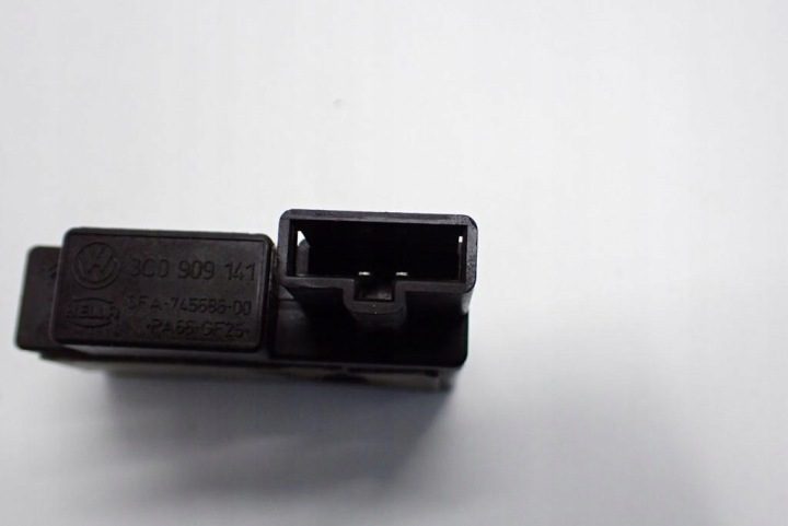 УСИЛИТЕЛЬ АНТЕННЫ KESSY KEYLESS 3C0909141 SKODA OCTAVIA 3 III РЕСТАЙЛИНГ 17-20, фото 4