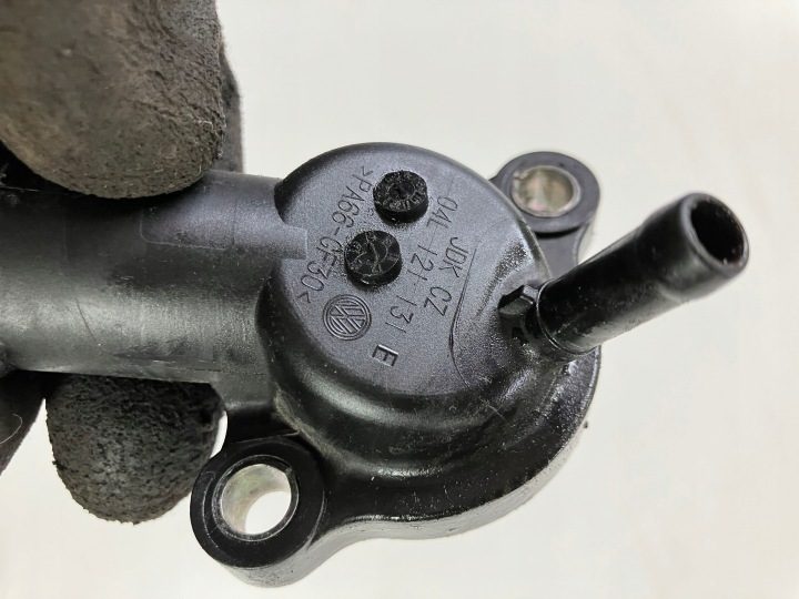 Volkswagen OE 04L 121 131 E Радиатор, система охлаждения двигателя, фото 3