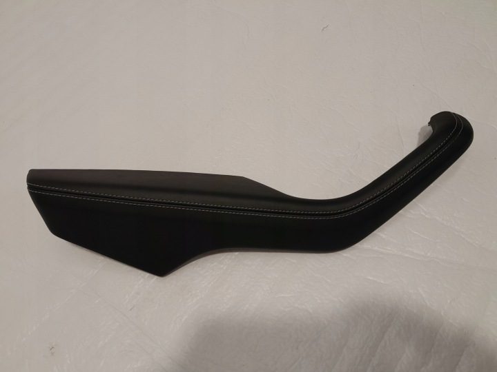AUDI A4 B9 РЕСТАЙЛИНГ РУЧКА ДВЕРИ КОЖА БЕЛАЯ СТРОЧКА ЛЕВАЯ 8W0867373A, фото 1