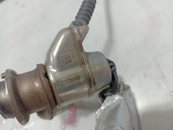 Ford OE KK31-5J281-AD форсунка AdBlue, фото 3