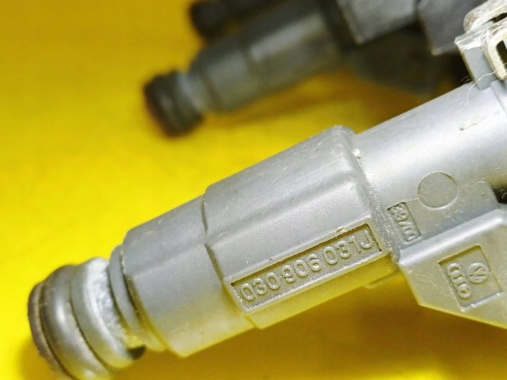 Топливная рампа форсунка VW Lupo 1.0 MPI 030906031J / 030133319AA NR162, фото 3