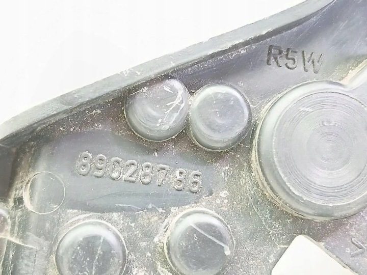 Контакты заднего фонаря TOYOTA AVENSIS (_T25_) 89028786 2.2L дизель 110 кВт 2005, фото 7