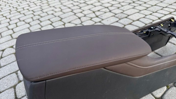 ТОННЕЛЬ ПОДЛОКОТНИК MAZDA CX30 CX-30 КОЖА ЕВРОПА КОРИЧНЕВАЯ, фото 3