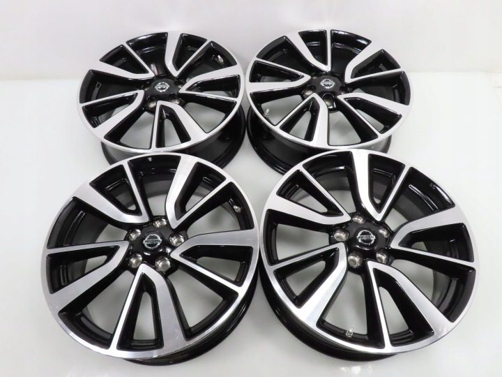 4× Литой диск Nissan 7.0" x 19" 5x114.3 ET 40, фото 1