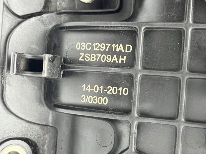 Впускной коллектор Audi VW Skoda Seat 03C129709AH 03C129709BD, фото 3