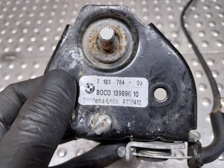 ЗАМОК ЗАЩЕЛКА КАПОТА КРЫШКИ ДВИГАТЕЛЯ 7183764 BMW F01 F07 F10 F11, фото 4