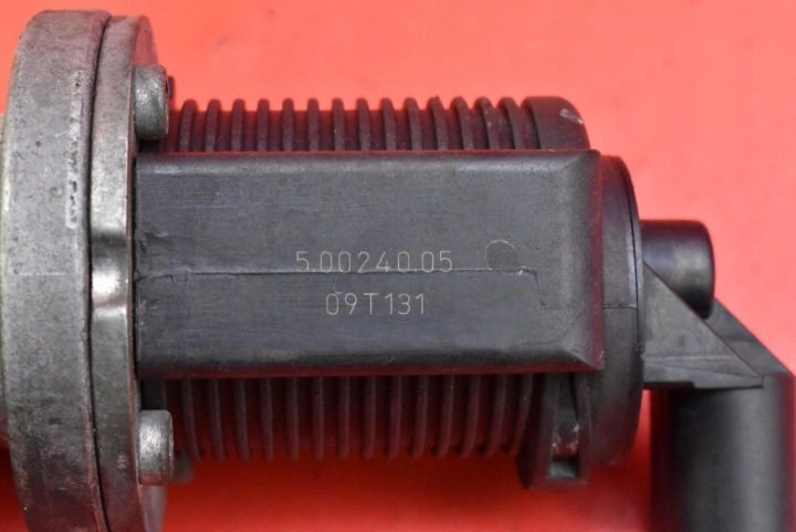 Клапан EGR 55215031 Opel Vectra C 1.9 CDTI 150 л.с. рестайлинг 05-09, фото 6