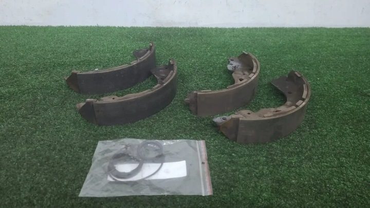 Колодки тормозные барабанные Задние Ranger V 2.2 TDCI Navara D40, фото 1